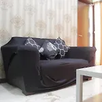 Deluxe & Comfy 2Br At Braga City Walk Apartment By Travelio