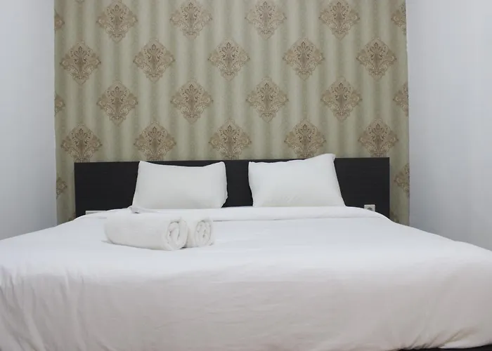Deluxe & Comfy 2Br At Braga City Walk Apartment By Travelio