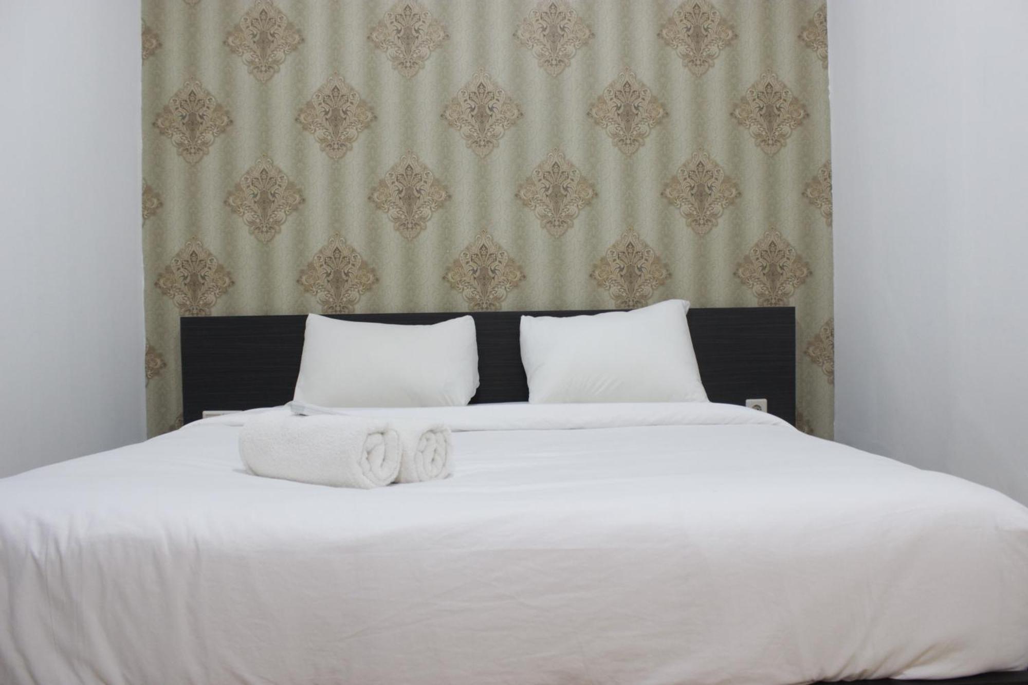 Deluxe & Comfy 2br At Braga Walk By Travelio Apartemen *